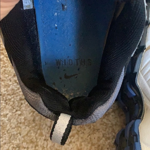 Men’s Nike Air Trail Shoes - Picture 7 of 8